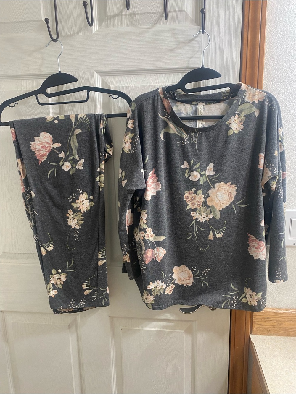 Flora Nikrooz Kathy Knit Pajama/Lounge Set - Size Small